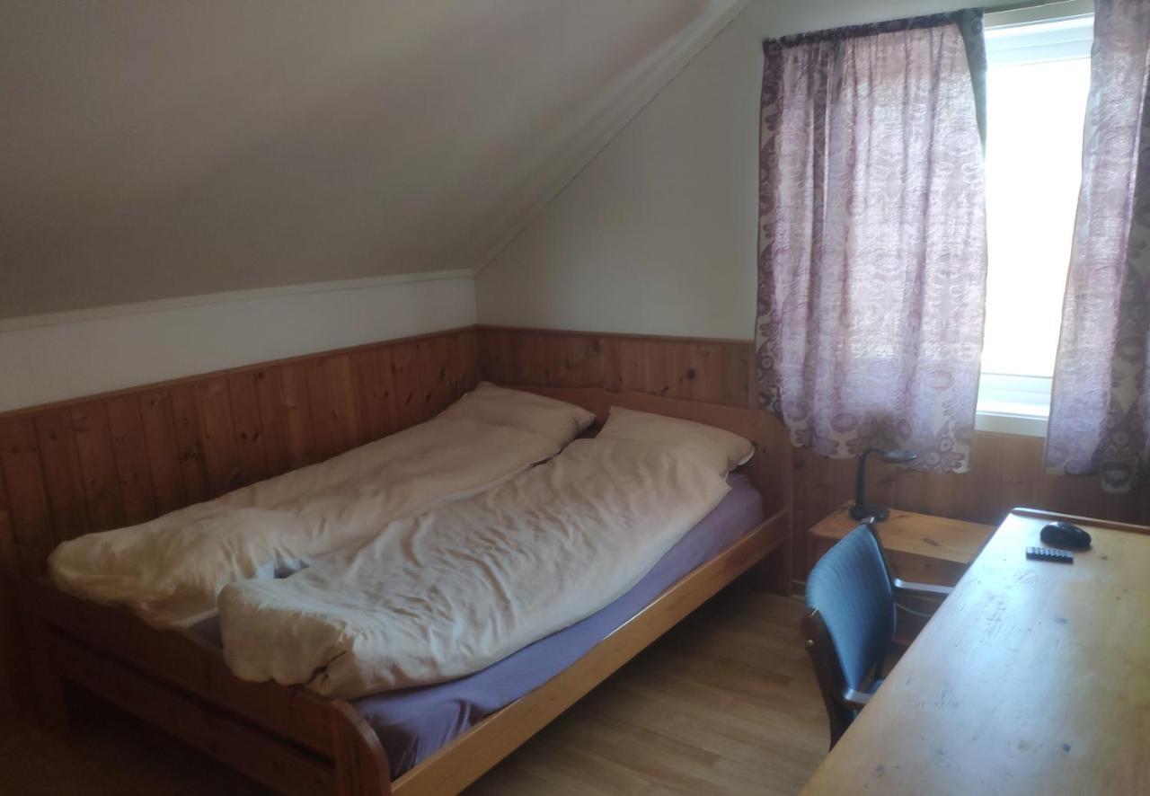Homestay Airbnb And At Postvegen 95